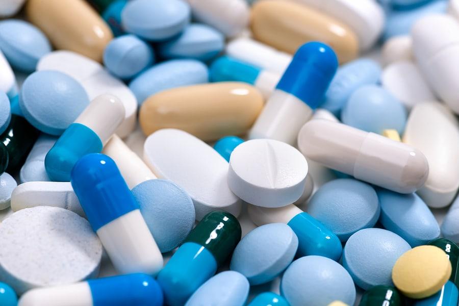 bigstock-medicine-pills-52148695 Helmintox®