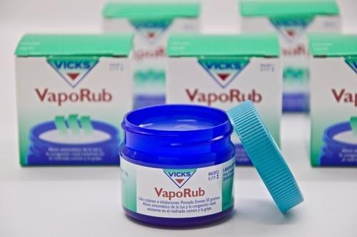 522805627 Vicks Vaporub®