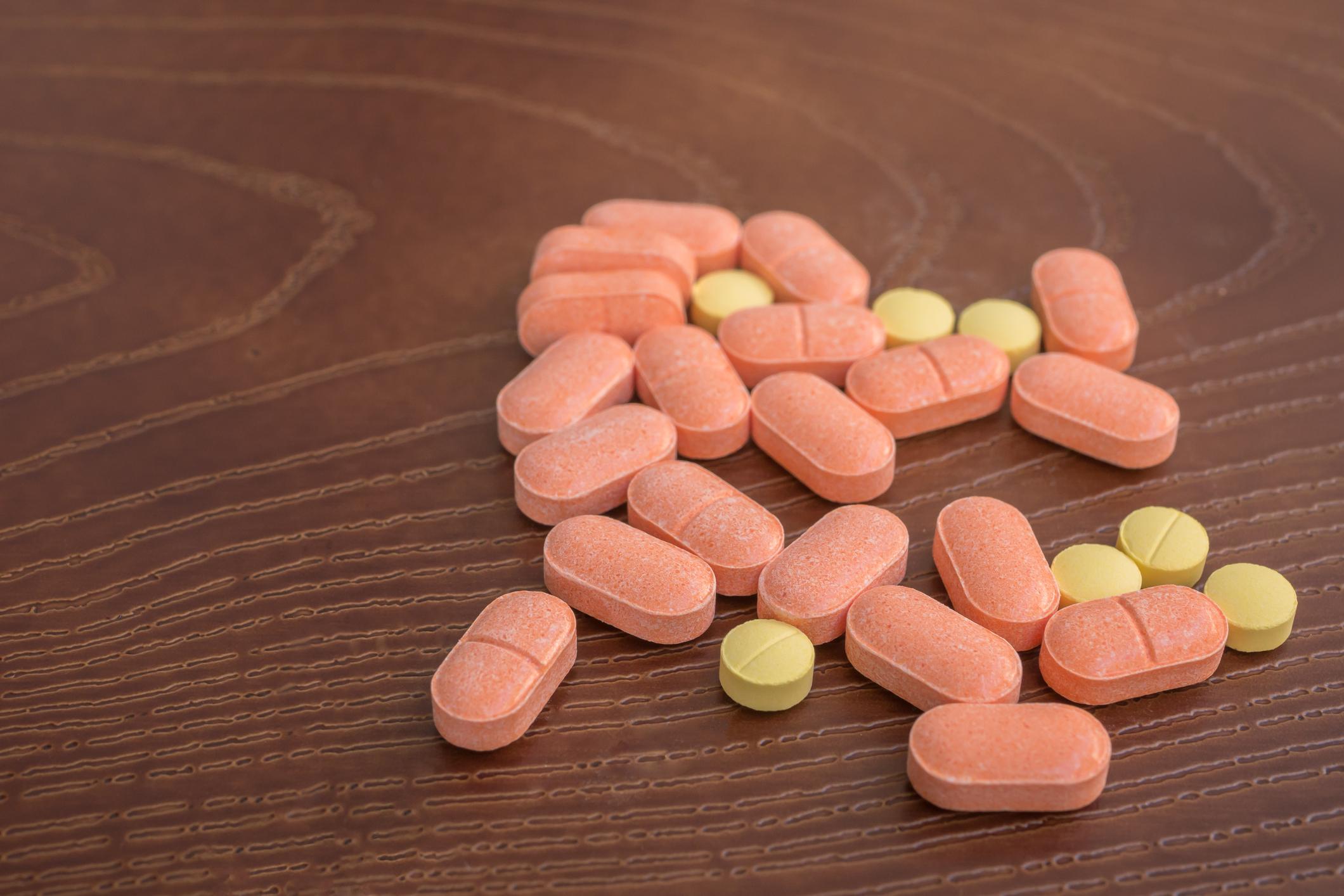 667345976 Piascledine®