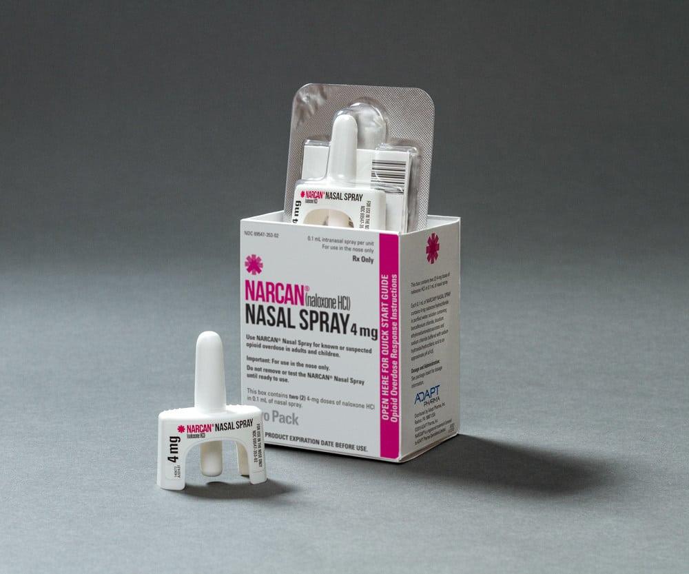 thuoc-narcanc2ae-nasal-spray Narcan® Nasal Spray